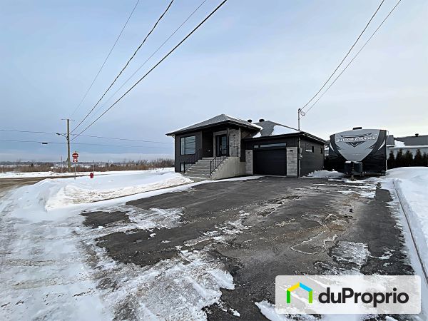 1065 avenue des Trèfles, Bécancour (Ste-Angèle) for sale