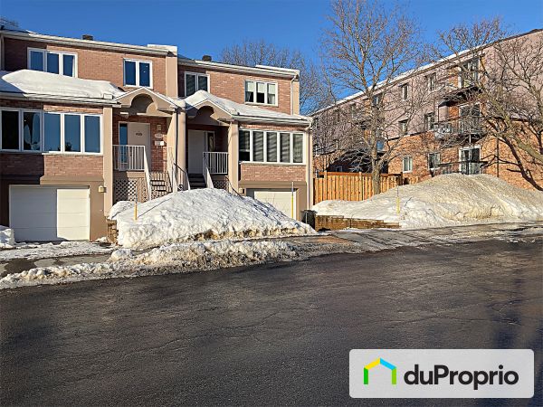 607 rue Alain, Ste-Foy for sale