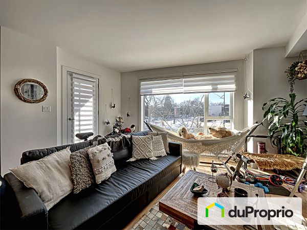 Family Room - 210-3950 rue Sherbrooke Est, Mercier / Hochelaga / Maisonneuve for sale