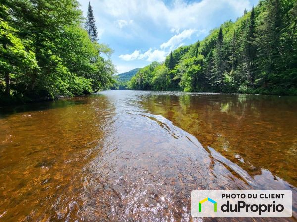River - 2001 avenue de la Pomme-de-Pin, St-Raymond for sale