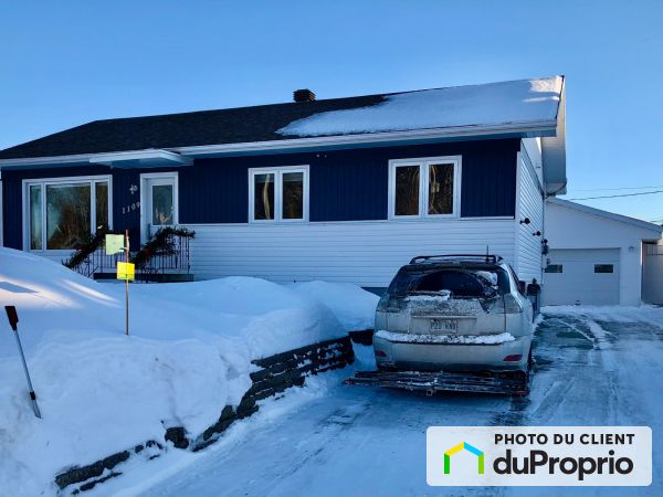 1109 rue Lestrat, Baie-Comeau for sale