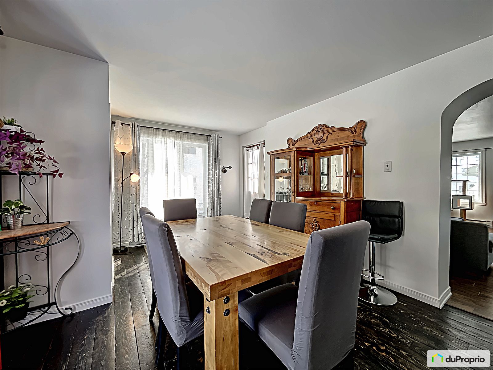 11 Rue Robillard — photo 2