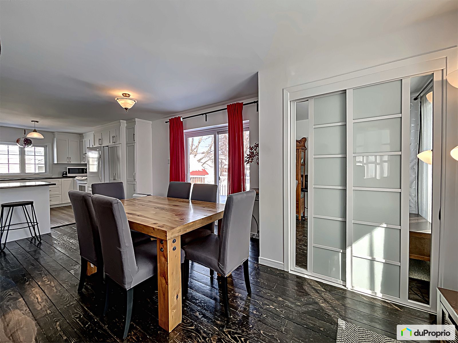 11 Rue Robillard — photo 3