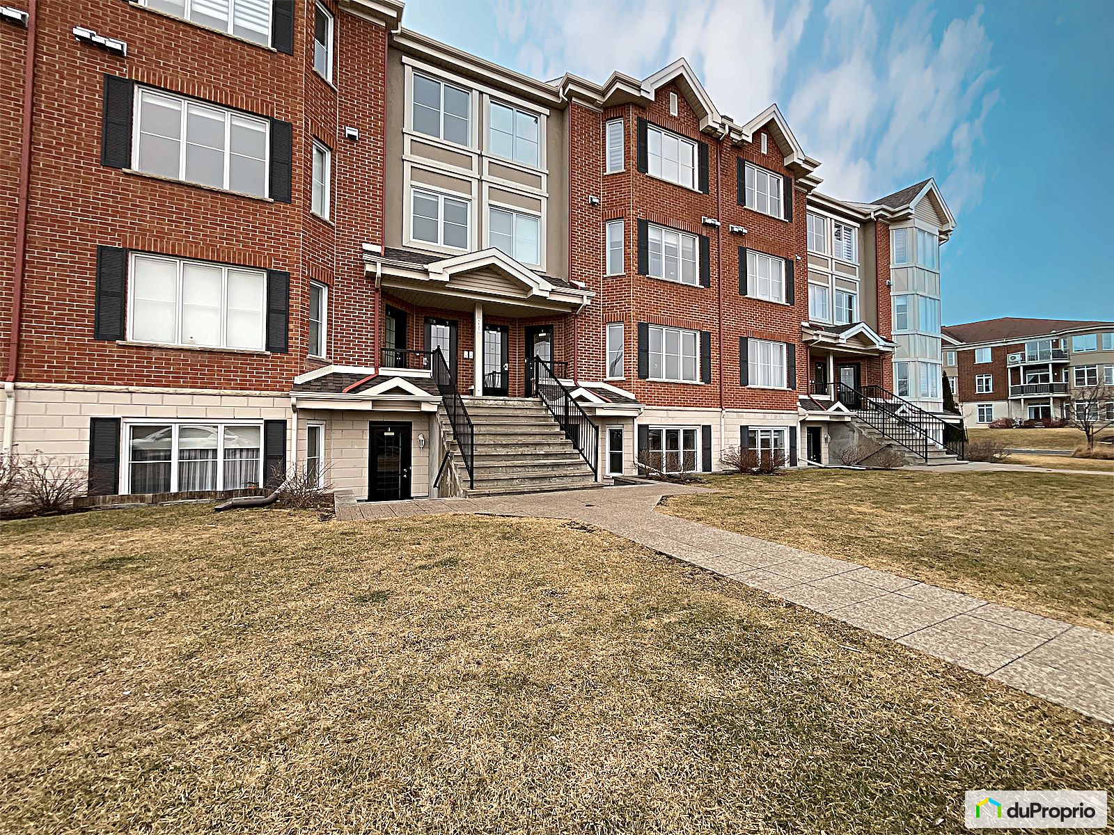 4 5845 Boulevard Chevrier — photo 3