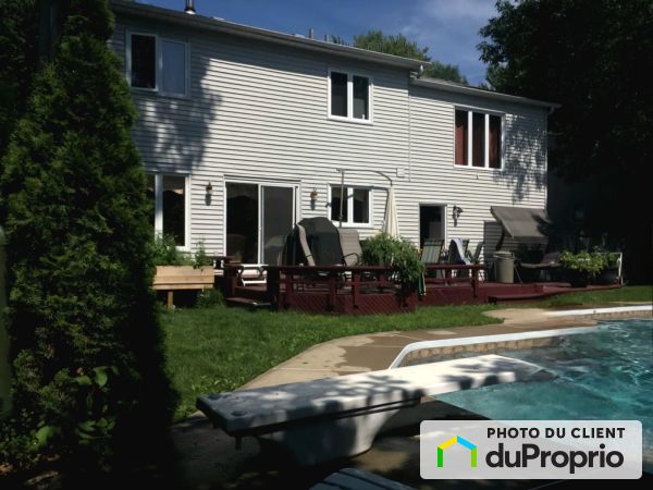 Cour arrière - 2000 23e Avenue, Laval-Ouest à vendre
