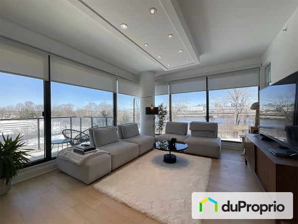 Salon - 205-101 rue de la Rotonde, L&#39;Ile Des Soeurs à vendre