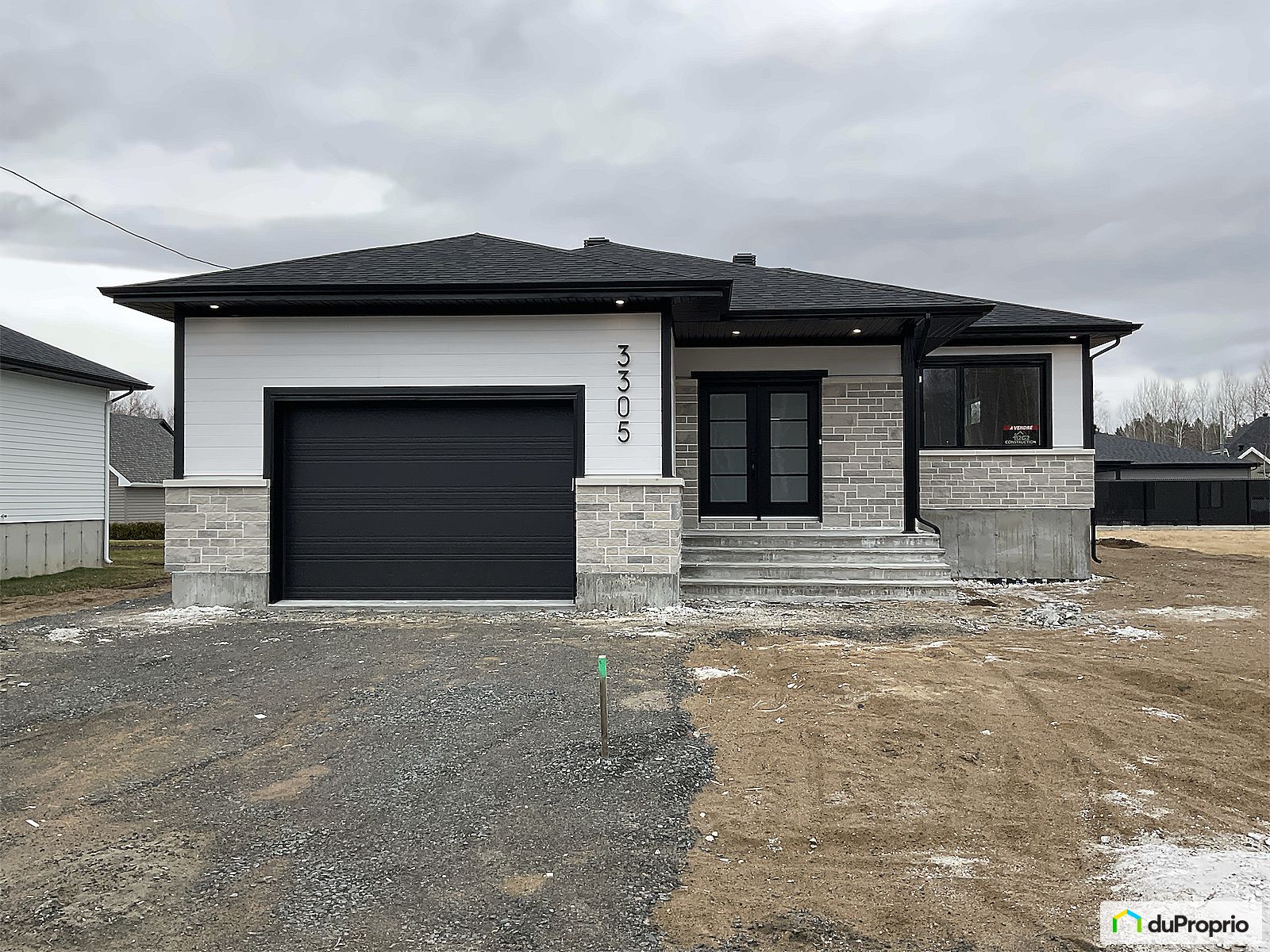 850 Chemin Des Daniel — photo 1