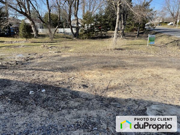 , rue Baillargeon, St-Jean-sur-Richelieu (St-Luc) à vendre