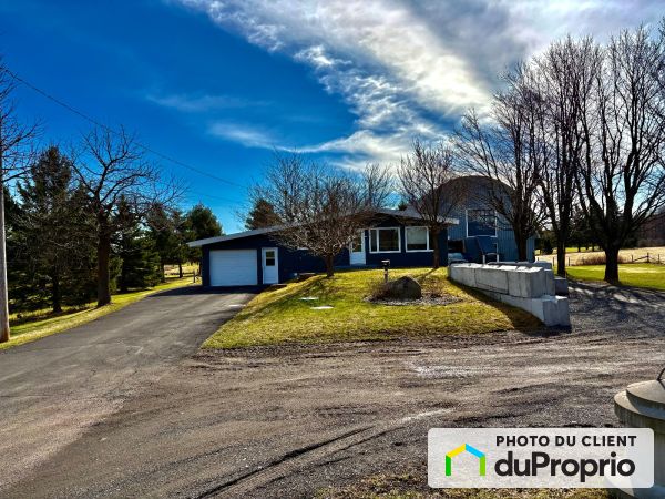 301 route 269 Nord, St-Gilles for sale
