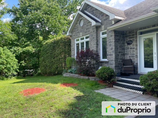 333 rue Gaston, Ste-Sophie à vendre