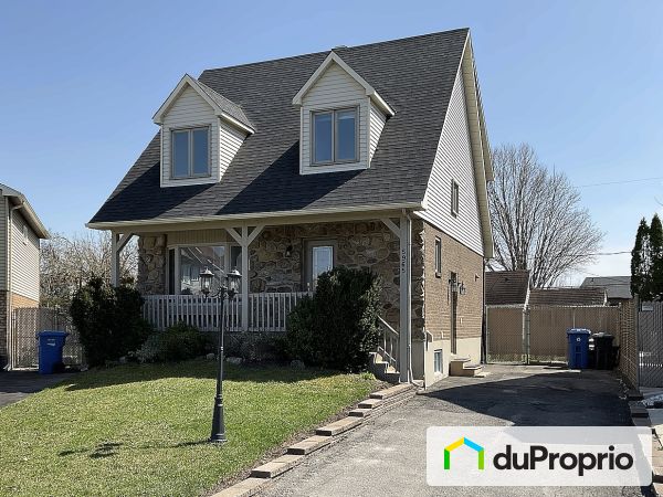 5965 rue Maupassant, Longueuil (St-Hubert) for sale