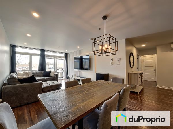 Logement - 202-10, Rue Levesque, St-Constant à vendre