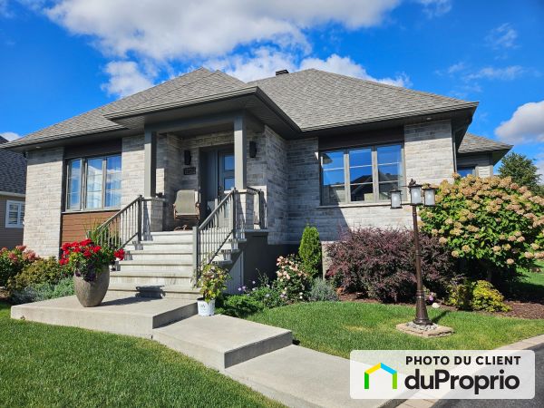 1892 avenue Denicourt, St-Cesaire à vendre