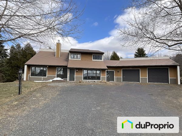 204 route du Vieux-Moulin, St-Isidore for sale