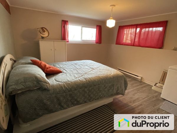 Bedroom 3 - 2032 Chemin du Lac-Supérieur, Lac-Superieur for sale