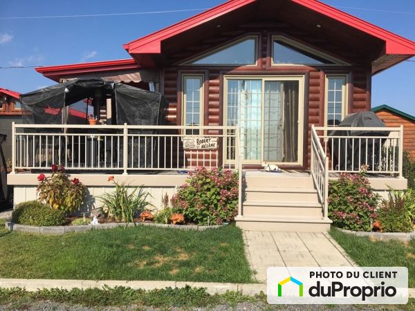 518 avenue d&#39;Orlando, St-Ambroise for sale