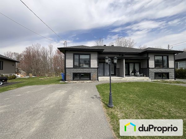 Property sold in Roxton Pond