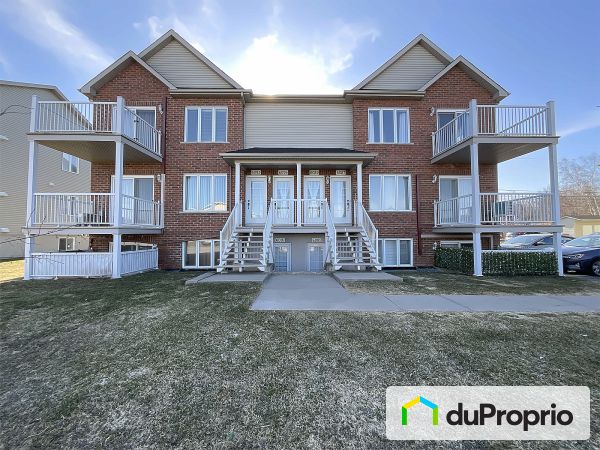 6095, rue des Pluviers, Contrecoeur à vendre
