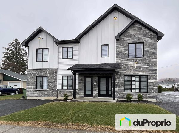 321, rue Notre-Dame, St-Germain-De-Grantham for sale