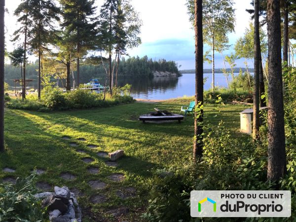 7114 rue des Découvreurs, Jonquière (Lac-Kénogami) à vendre