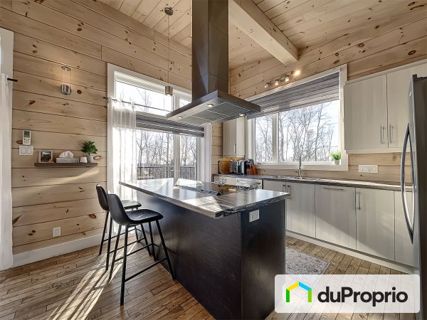 10, rue des Côteaux, St-Alphonse-Rodriguez à vendre
