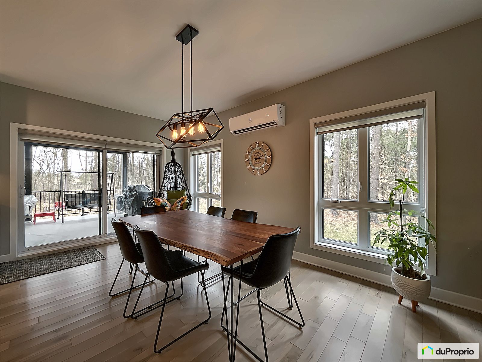 22 Chemin Foster — photo 2