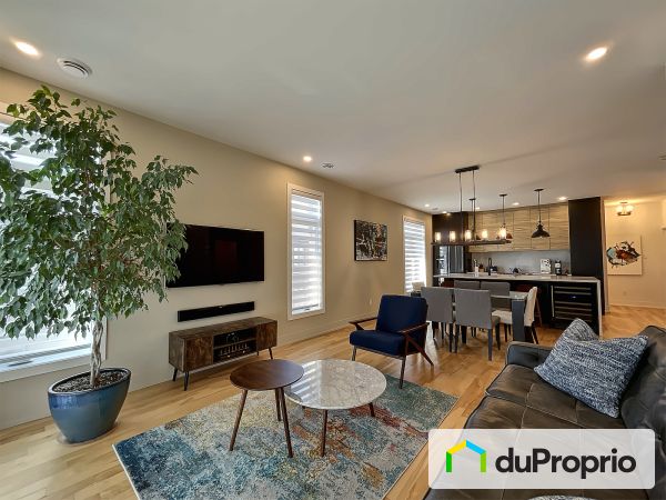 Salon / Salle à manger - 302-2205 place des Tilleuls, St-Bruno-De-Montarville à vendre