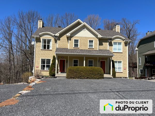 136 chemin Bernier, Sutton for sale