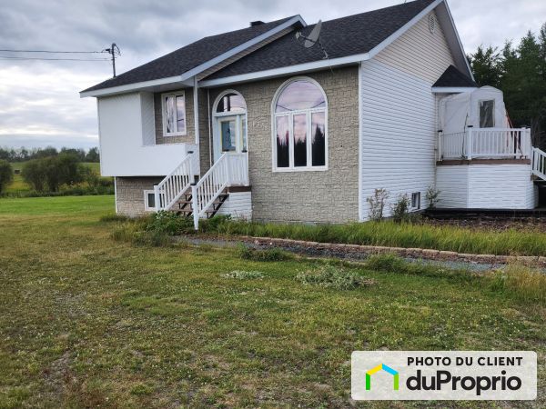 633, 8e et 9e Rang Est, Ste-Gertrude-Manneville à vendre