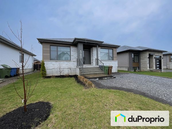 560, rue de la Traverse, Farnham à vendre