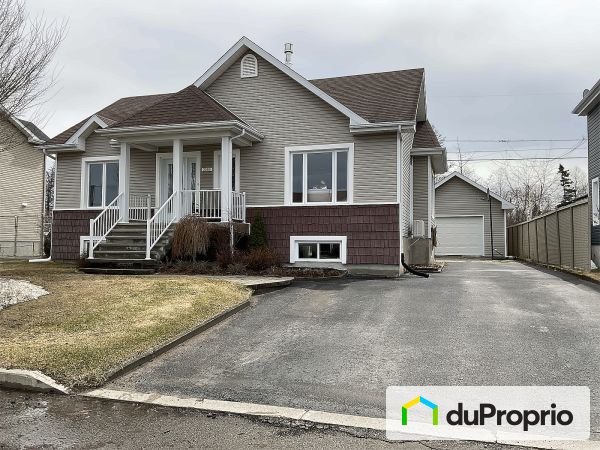 2585, rue Mercier, Jonquière (Arvida) à vendre