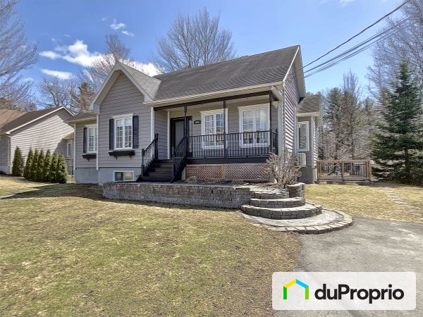 899 rue Saint-Vincent, St-Jérôme (Bellefeuille) for sale
