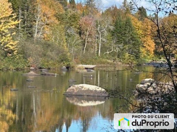 rue de la Rivière, St-Alphonse-Rodriguez for sale
