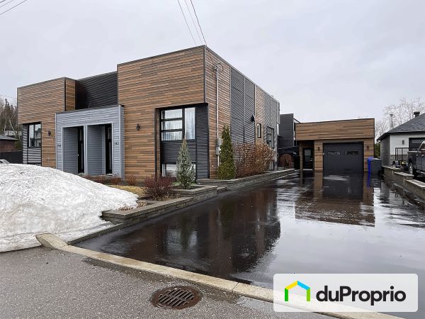742 avenue de la Constellation, Alma for sale