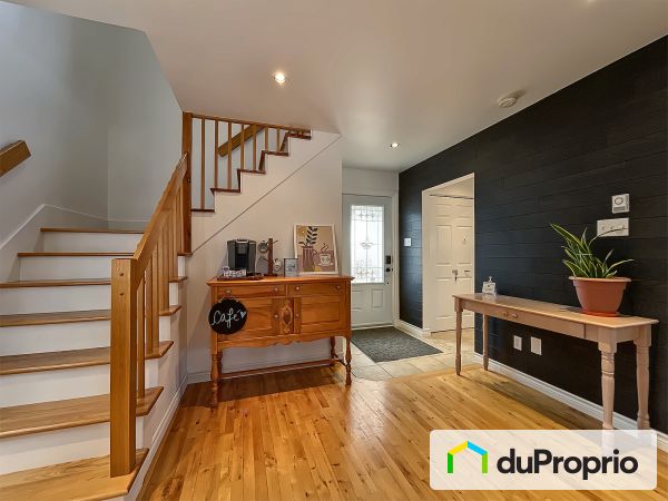 Entrance - 4770 chemin Laporte, St-Côme for sale