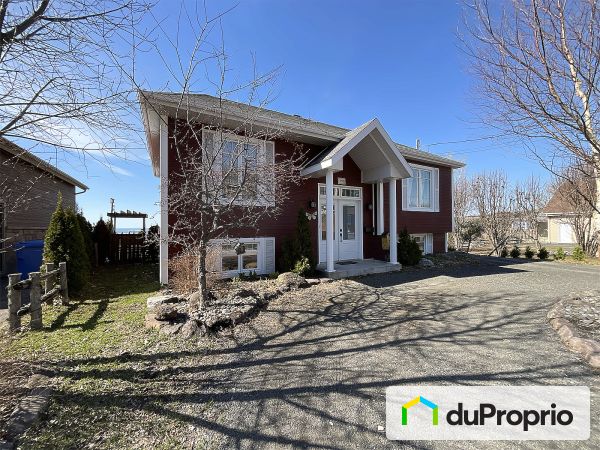 250, rue Sainte-Cécile-du-Bic, Rimouski (Le Bic) à vendre