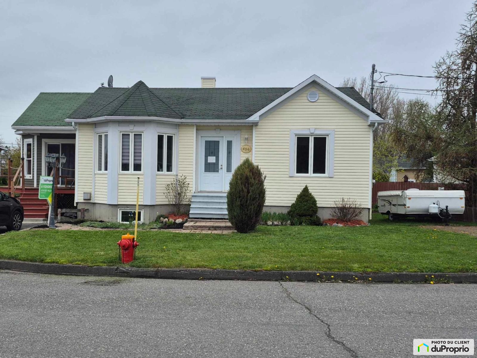 496 Avenue Du Plateau — photo 1