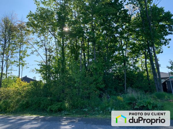 22 rue Gérald-Godin, ND-De-L&#39;Ile-Perrot for sale