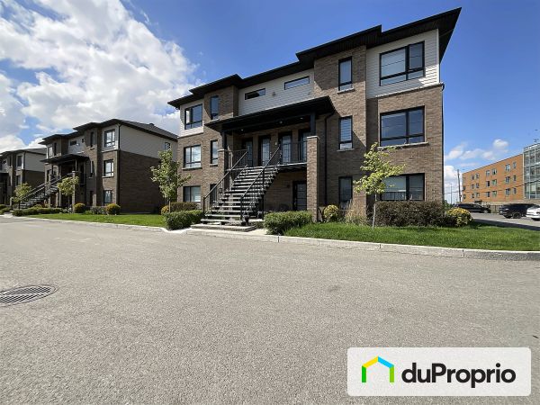 2-23 rue Rémi-Dansereau, Beloeil for sale