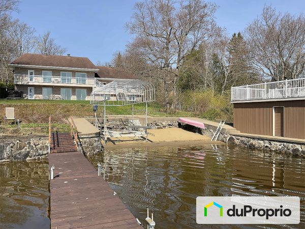 126 chemin Thomas-Maher, Lac-St-Joseph for sale