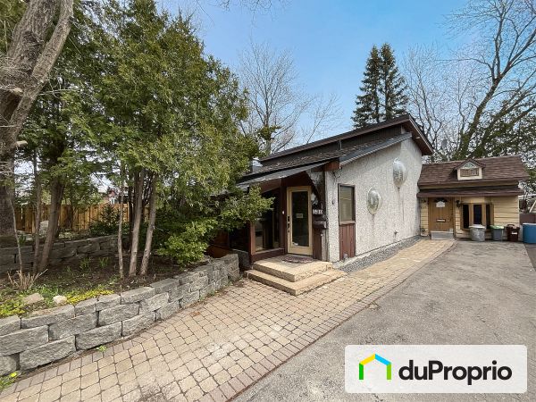 8210, boulevard Yves-Prévost, Anjou à vendre