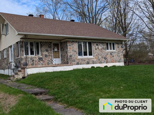 206 rue Principale, East Farnham à vendre