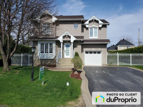 32 rue de Granville, Coteau-Du-Lac for sale