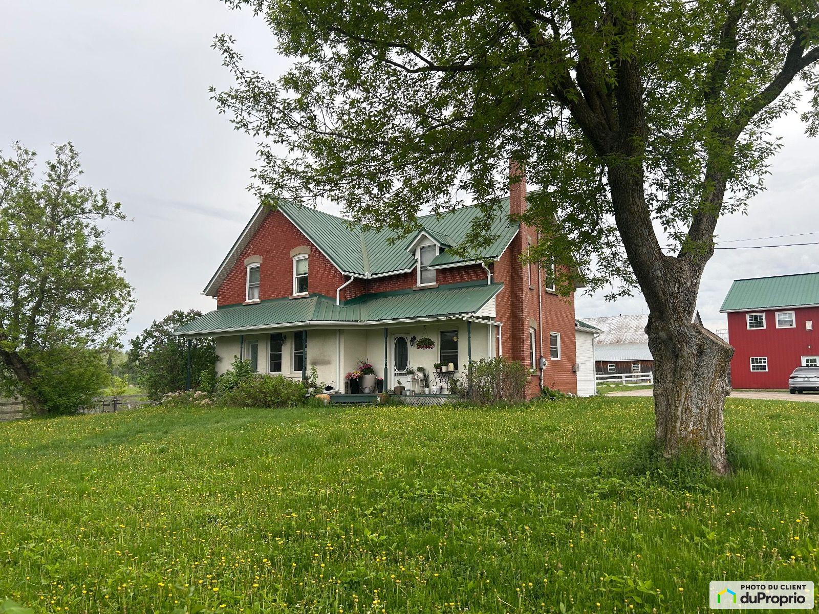 245 Chemin Dufresne — photo 1