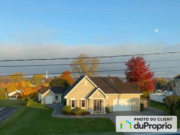 13020 rue des Campanules, Bécancour (Ste-Angèle) for sale