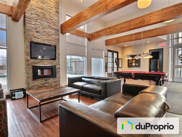 703-603 rue Robert-Elie, Laval-des-Rapides à vendre