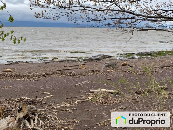 893M, boulevard Taché Ouest, Montmagny à vendre