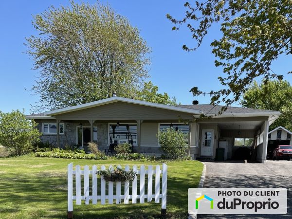 1148 chemin Royal, Ile d&#39;Orléans (St-Pierre) for sale