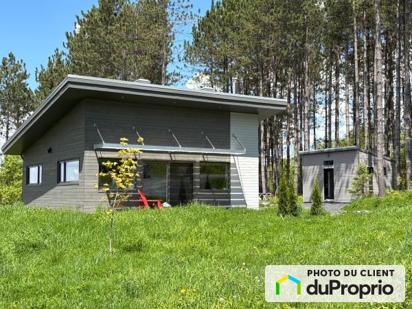 285 rue des Cerisiers, Dixville for sale