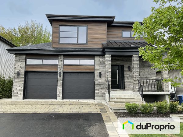 1228 carré de Chinon, St-Jérôme (Bellefeuille) for sale
